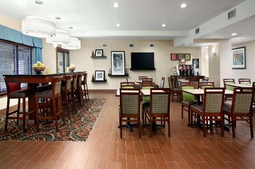 Hampton Inn By Hilton Atlanta-Stockbridge image 3